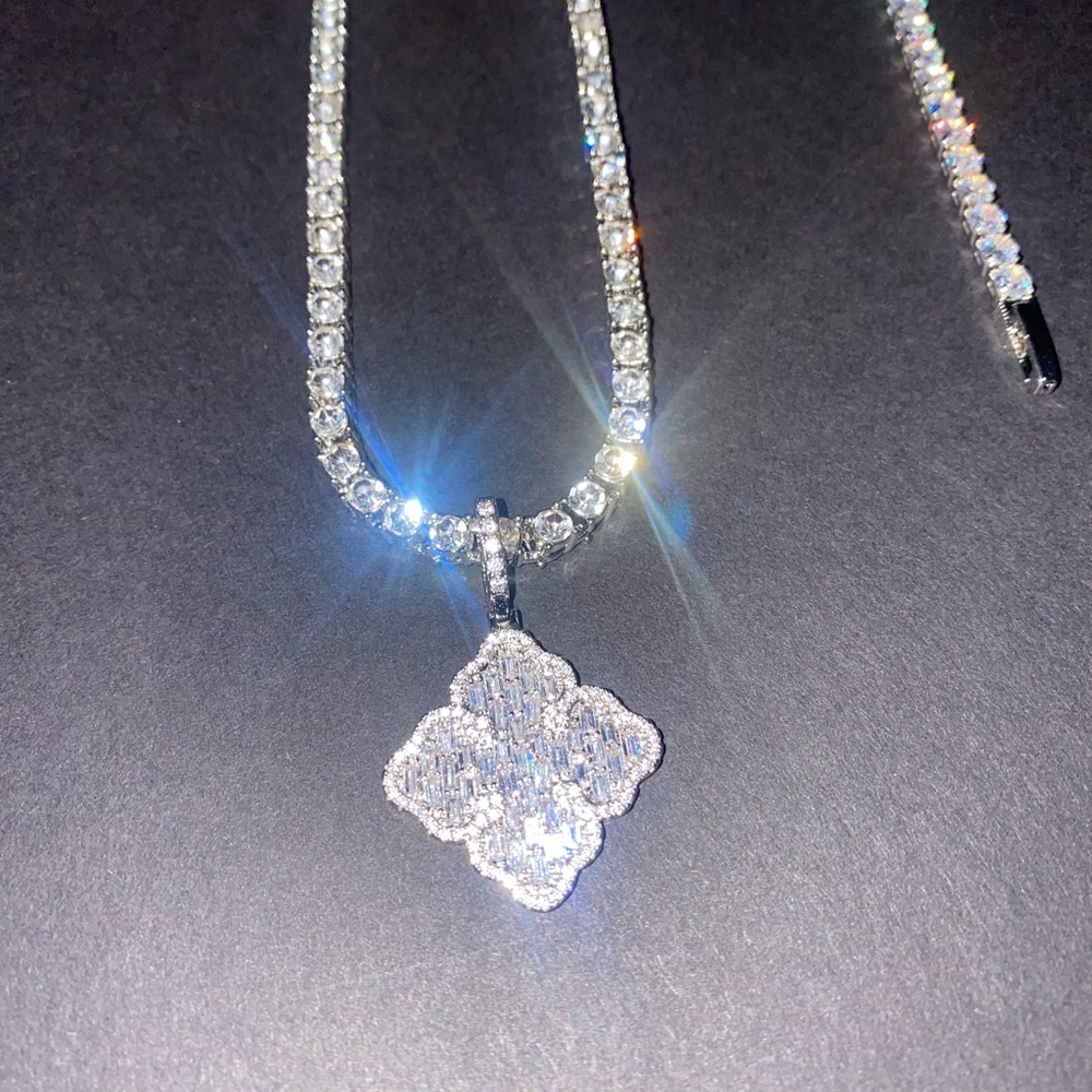 TENNIS NECK CHAIN 20” ICED PAVE CLOVER WHITE GOLD GP BRAND NEW GIFT BOX !!